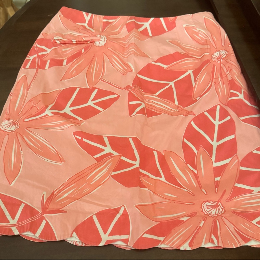 Lilly Pulitzer Pink Skirt with flowers with size 10